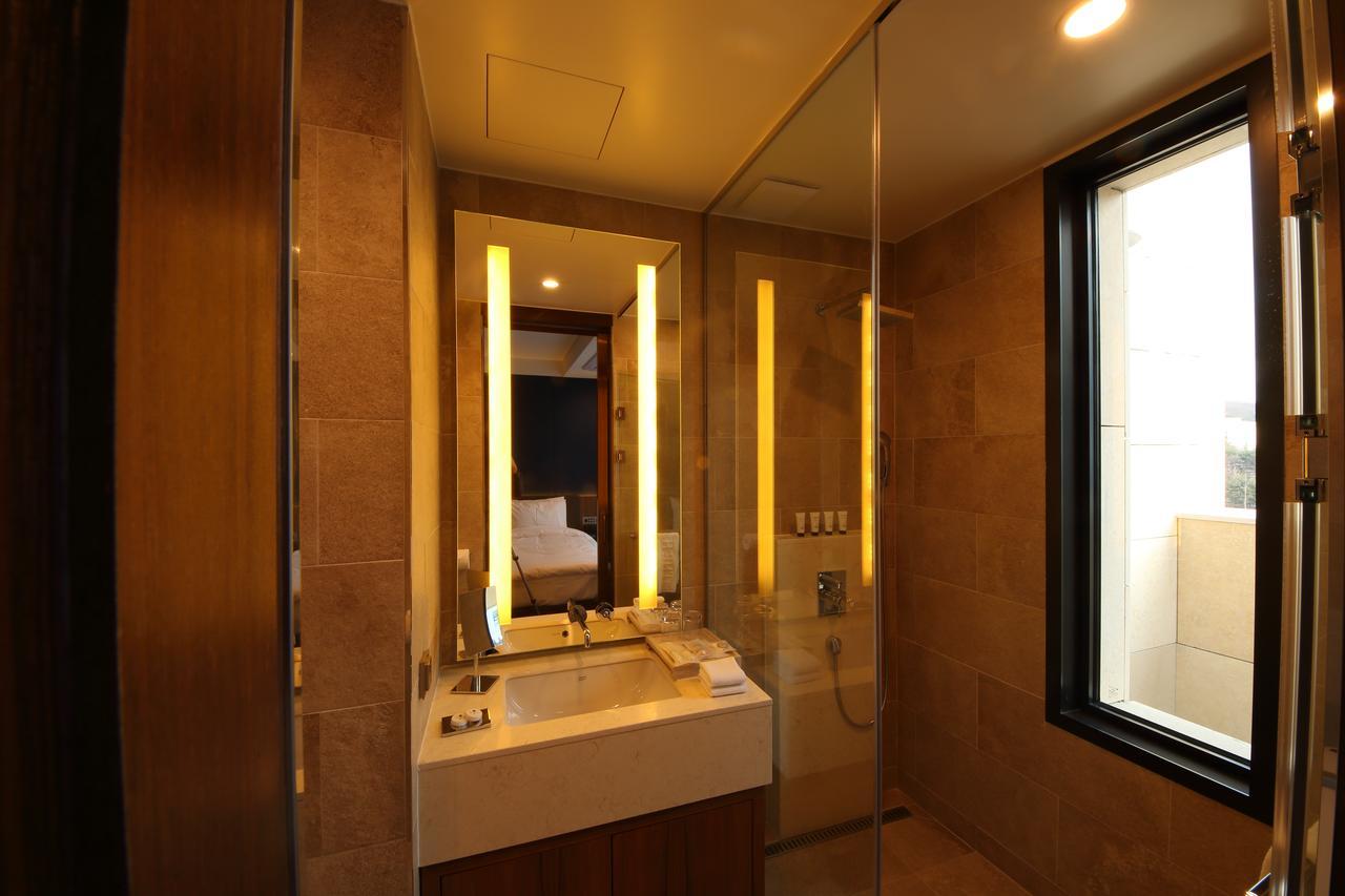 Benikea The H Hotel Hwaseong Экстерьер фото